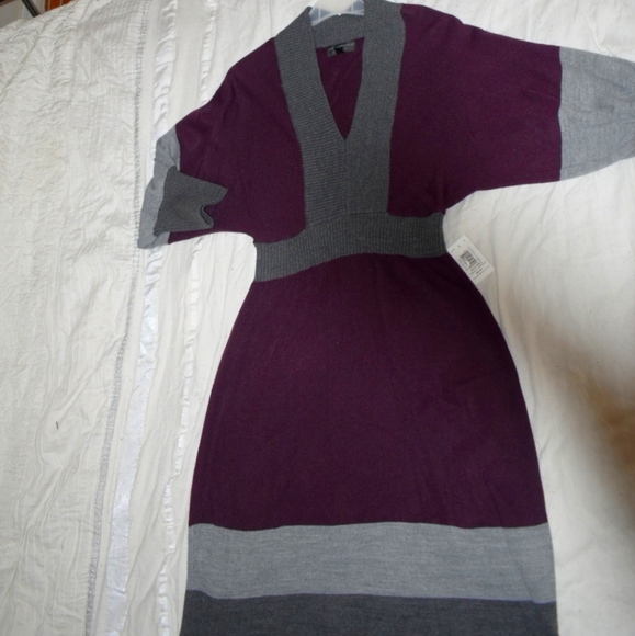 BRAND NEW Dress - Picture 1 of 3